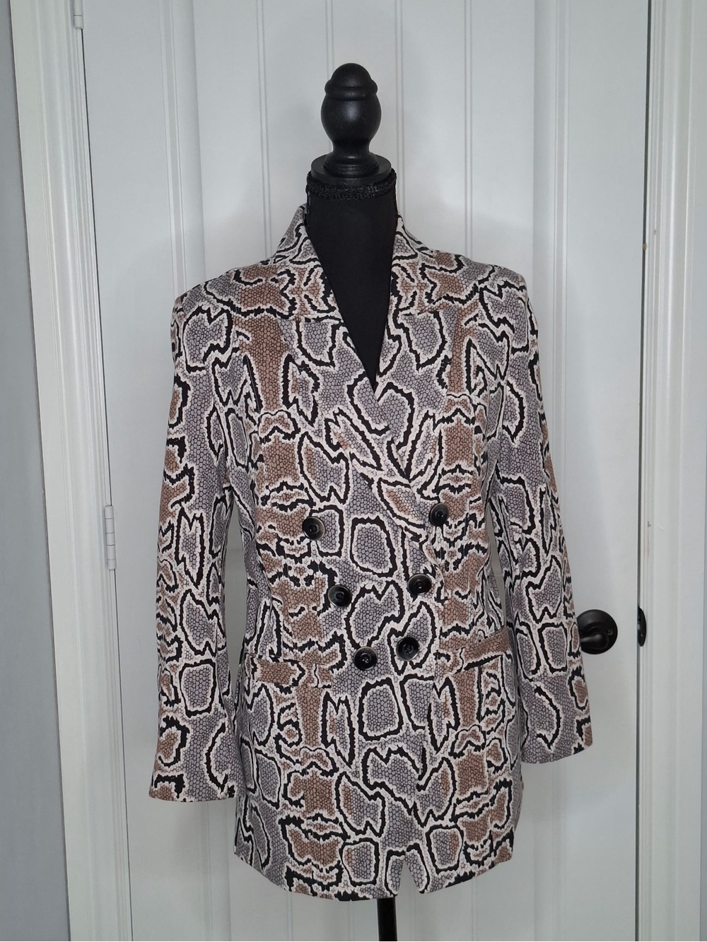 Cabi Womens Snake Print Double-Breasted Blazer - Brown/Black/White